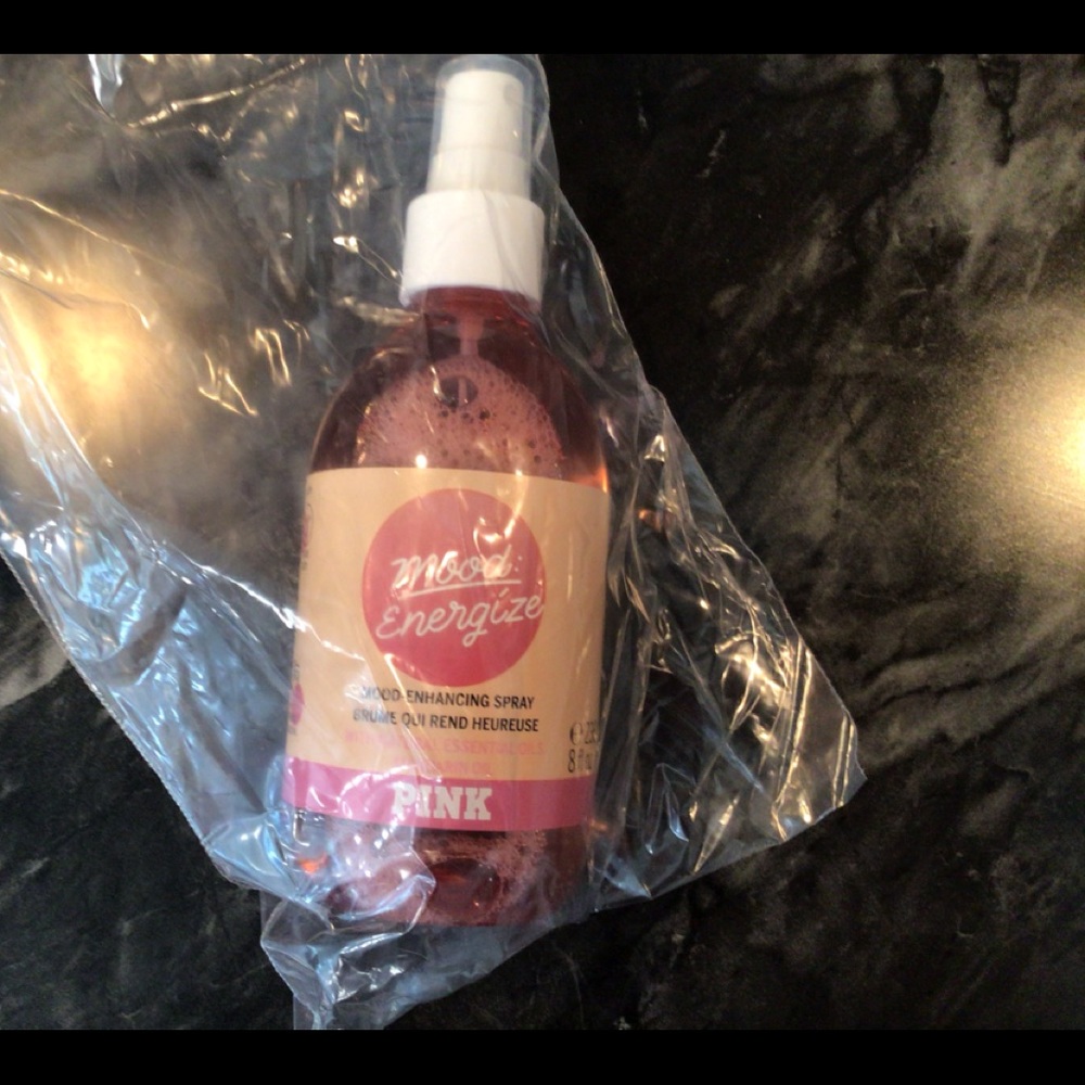 Pink mist spray!